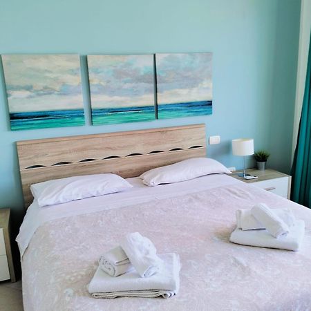 Red Luxury In Borgo Guardiola Near Cefalu Mandra Capreria Exterior foto